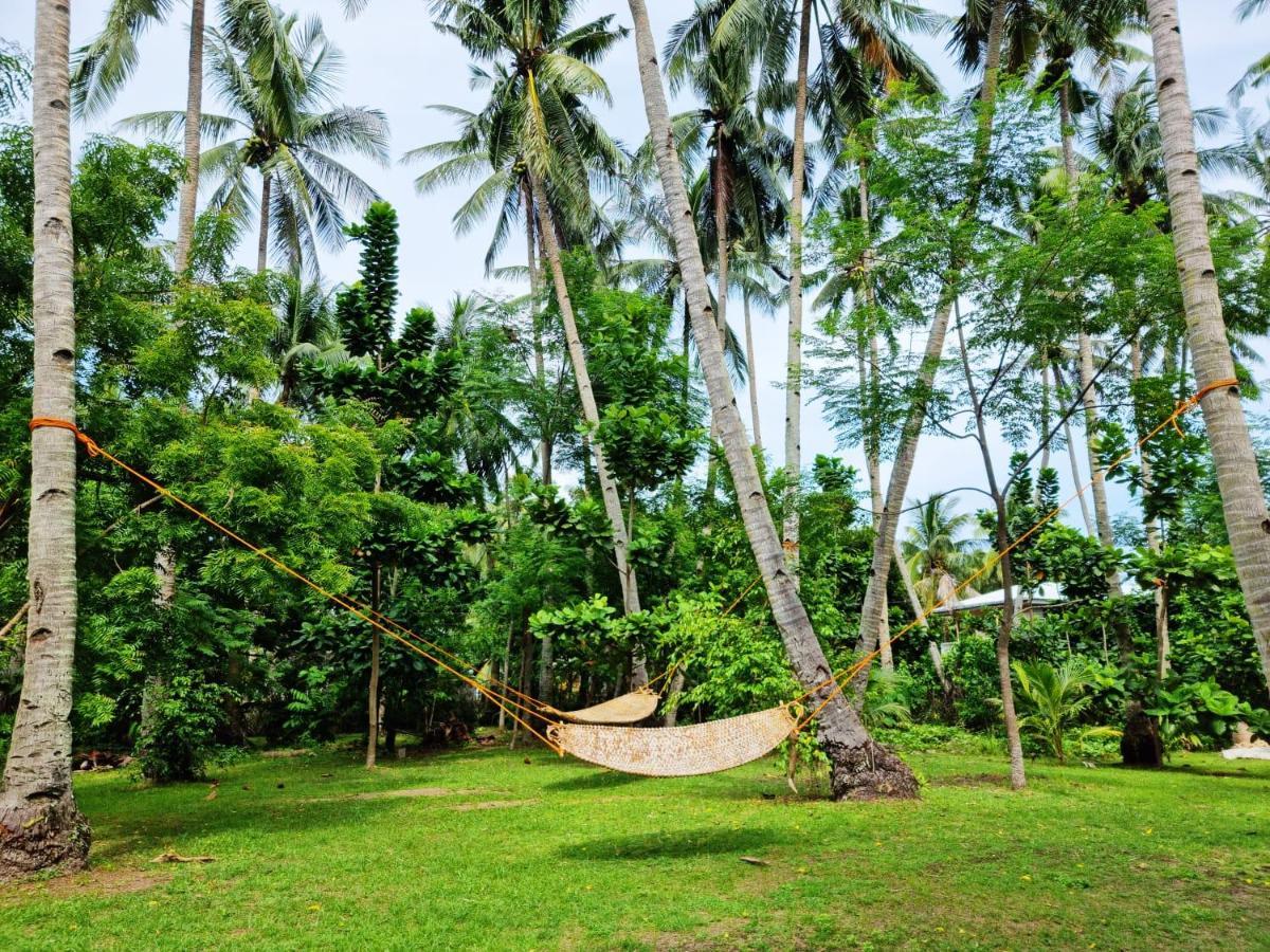 Bahandi Beach Lodge Mambajao Exterior foto